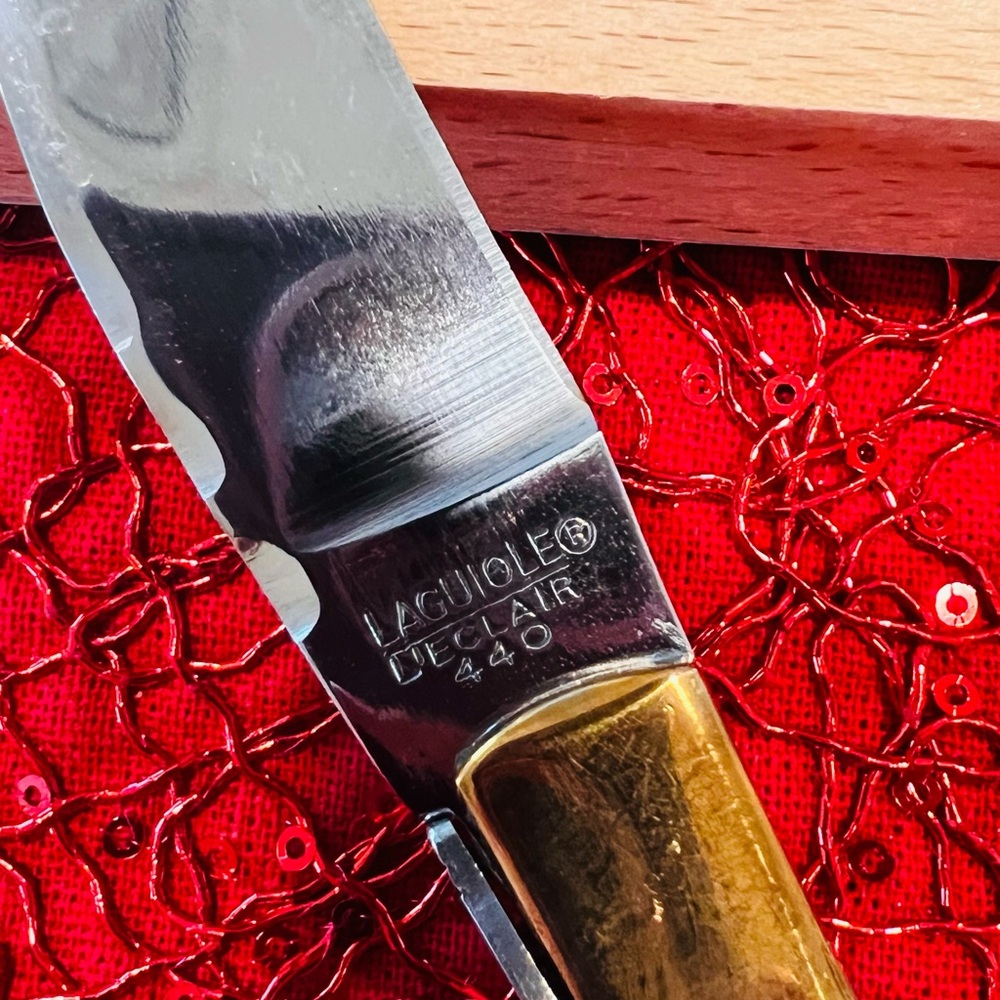 Laguiole Wooden Handle Steak Knife Set of 6 - Picture 3 of 4